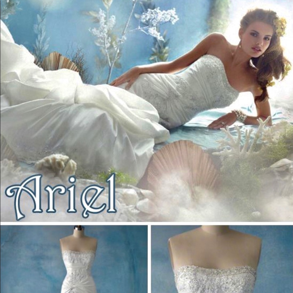 DISNEY Wedding Gown- Ariel